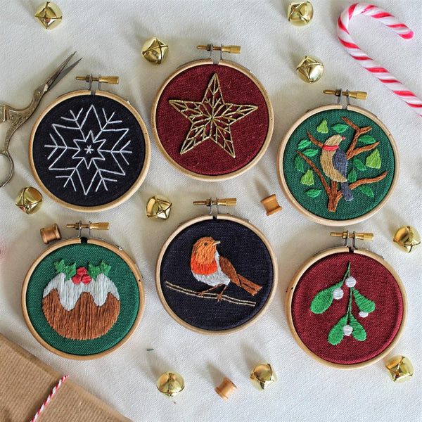 Christmas Bauble Embroidery Kit - Robin | Paraffle Embroidery