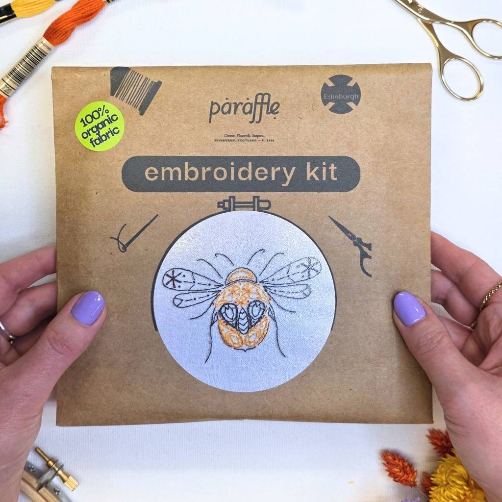 6 Inch Paisley Bee Hoop Kit