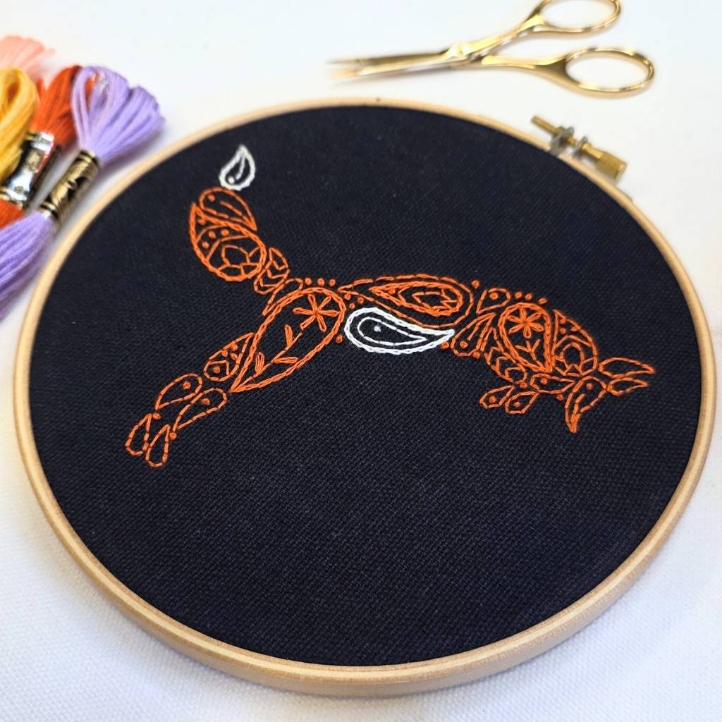 6 Inch Paisley Fox Hoop Kit