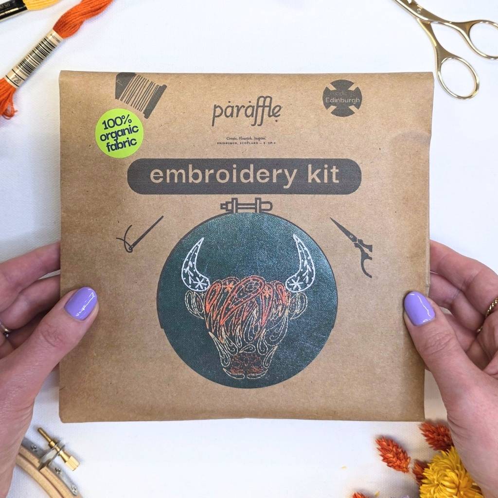 6 Inch Paisley Highland Coo Hoop Kit