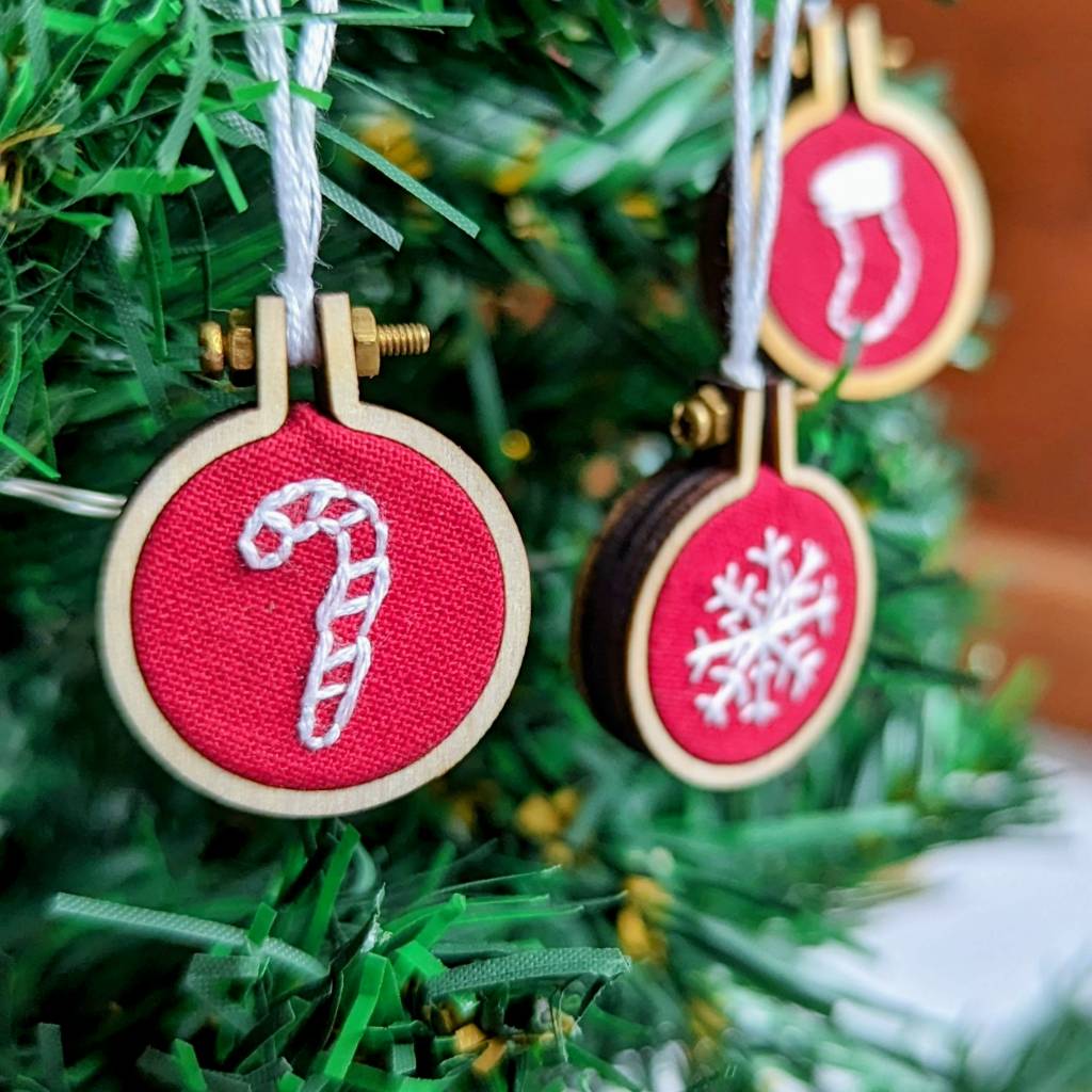 Christmas Baublitos Embroidery Set
