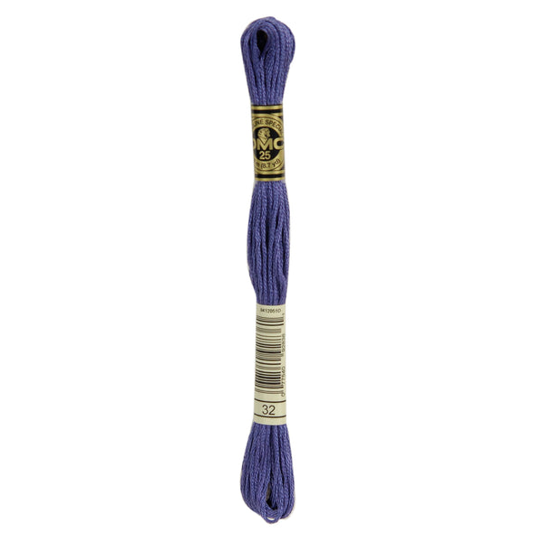 One skein of DMC Mouliné Stranded Cotton thread Colour code 32