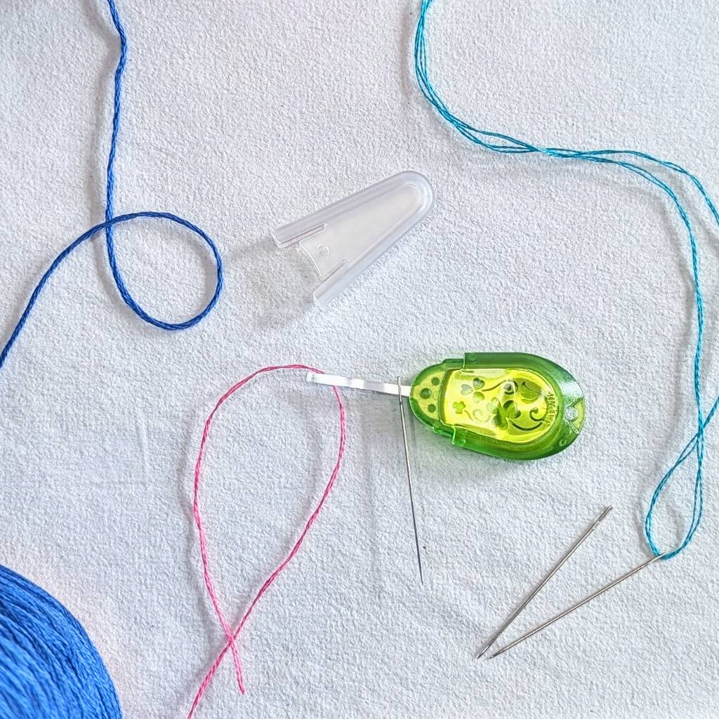 Embroidery Needle Threader