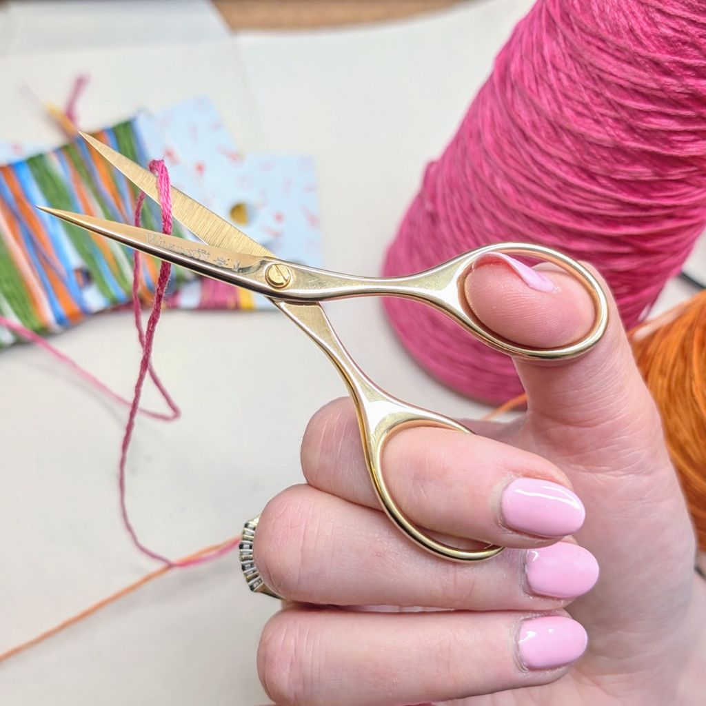 Whiteley Gold Plated Needlework Scissors