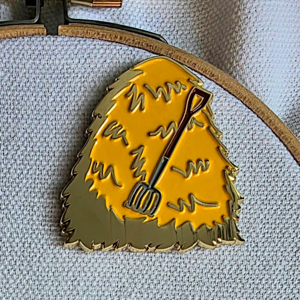 Needle in a Haystack Magnetic Needle Minder