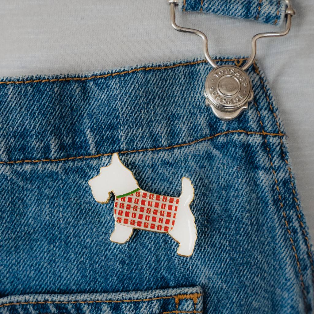 Scottie Dog Pin Badge