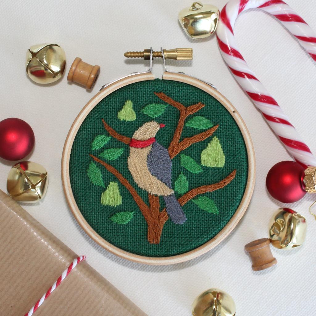 Christmas Bauble Embroidery Kit - Partridge