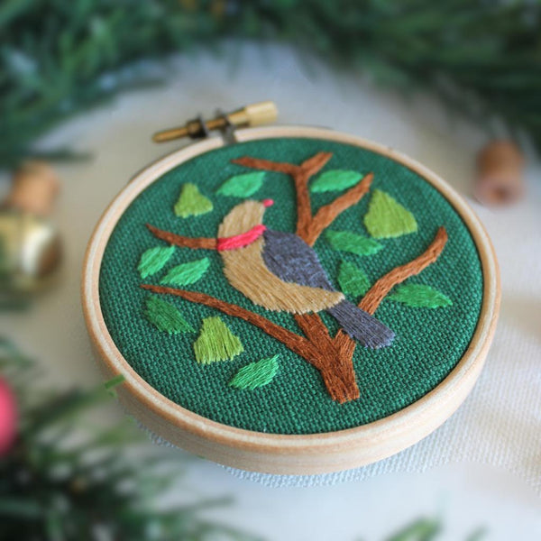 Christmas Bauble Embroidery Kit - Partridge