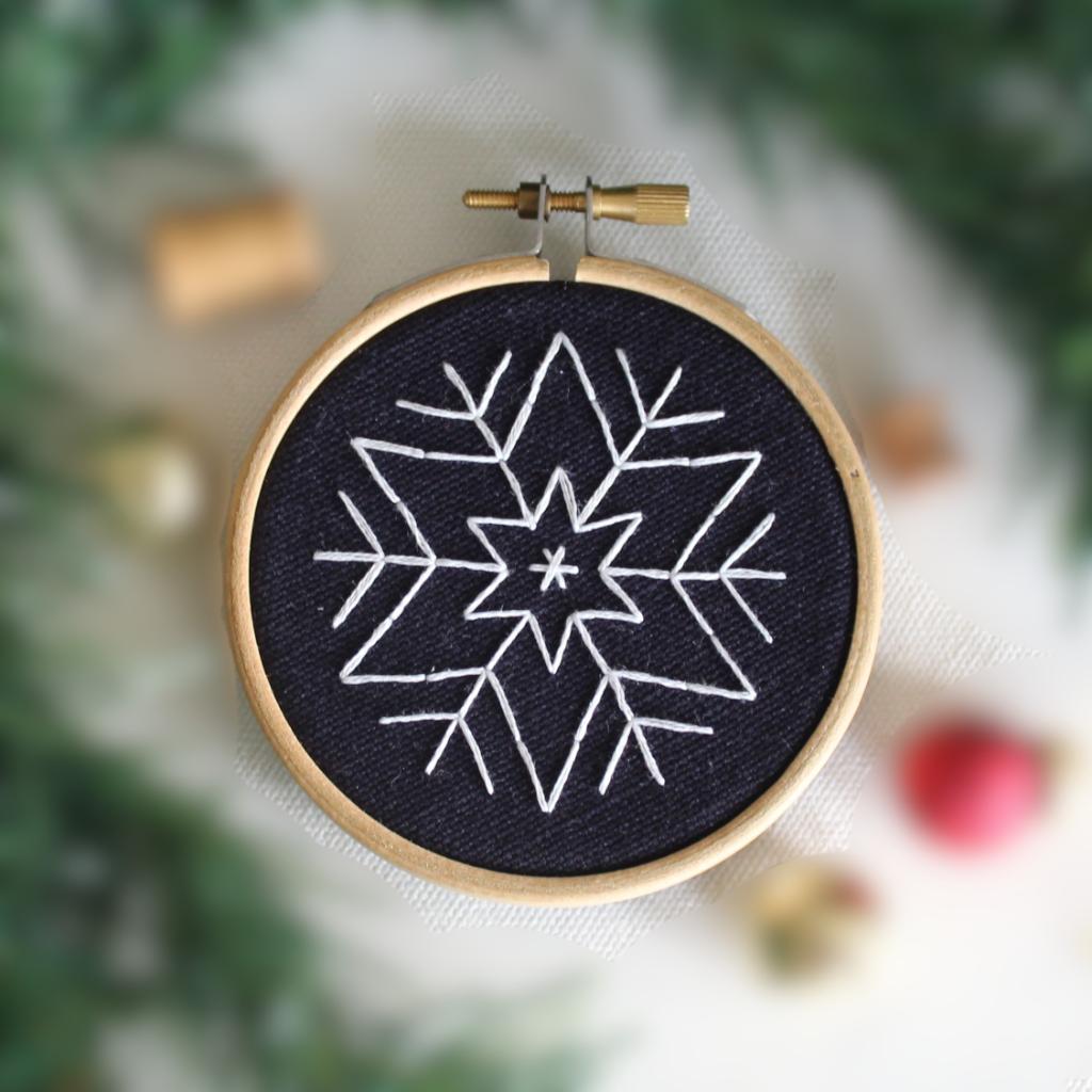 Bauble Raffle Christmas Bauble Embroidery Kit - Snowflake | Paraffle Embroidery