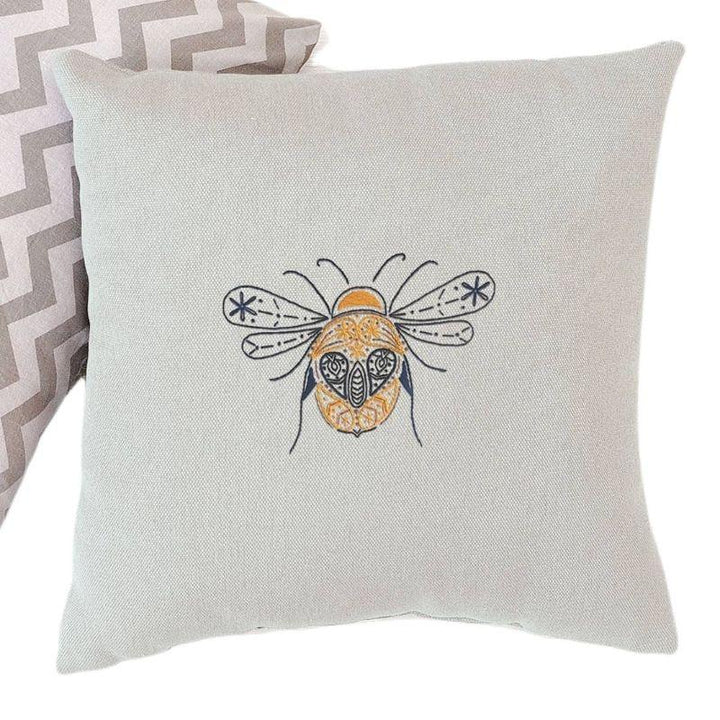 Paraffle Embroidery Cushion Embroidery Kit Bee Cushion Kit & Pattern