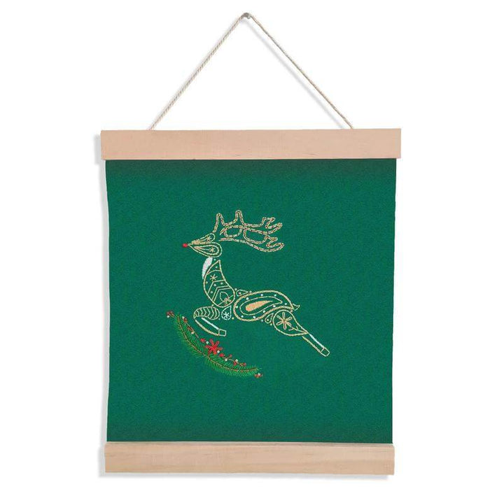 Paraffle Embroidery Banner Embroidery kit Christmas Reindeer Banner Kit