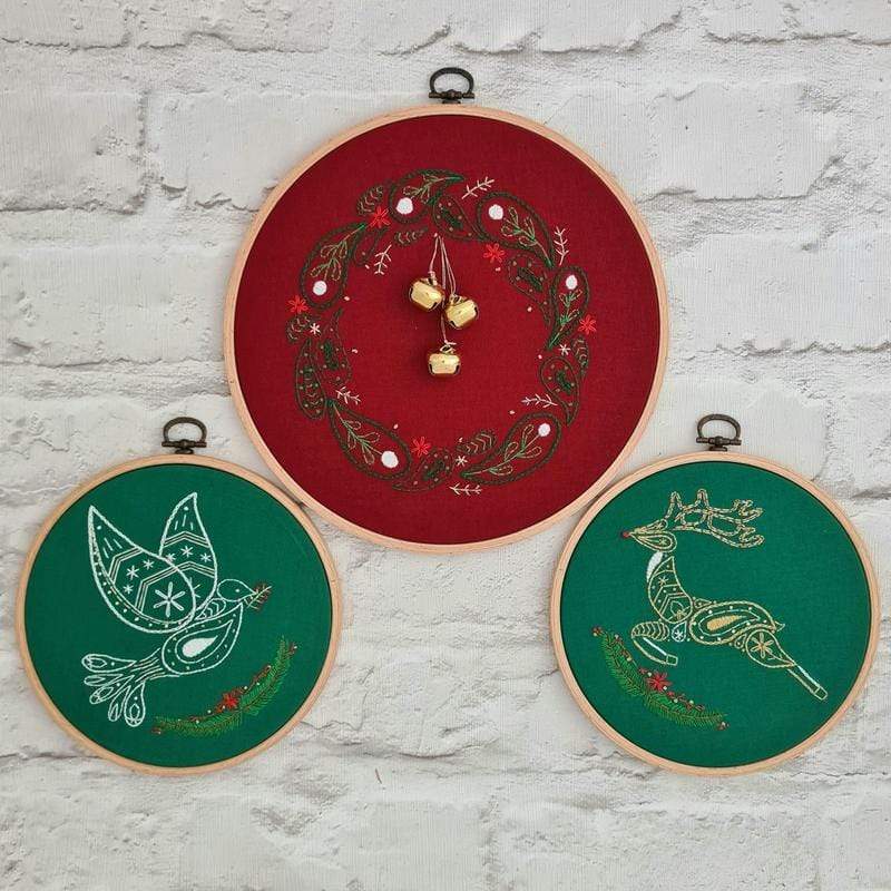 Paraffle Embroidery Pattern Christmas Wreath Embroidery Pattern