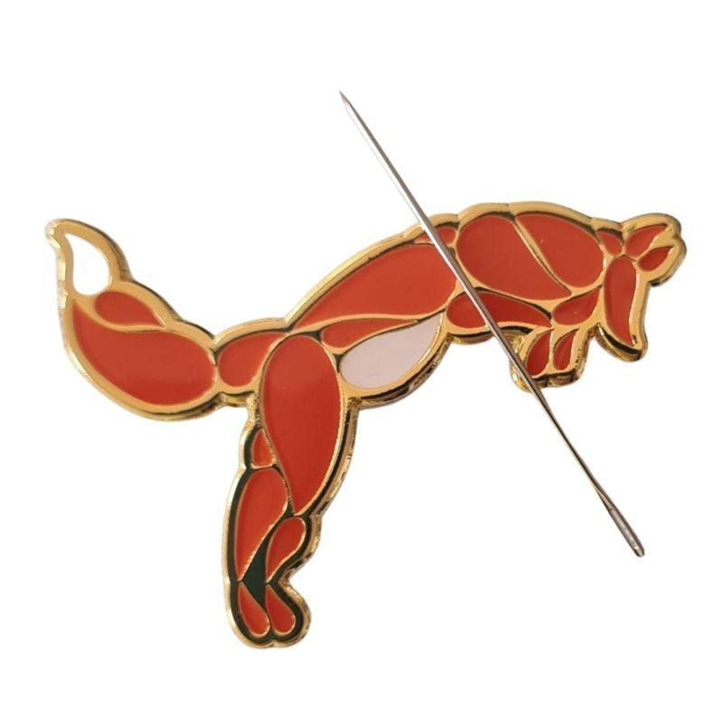 Paraffle Embroidery Supplies &amp; Accessories Fox Magnetic Needle Minder
